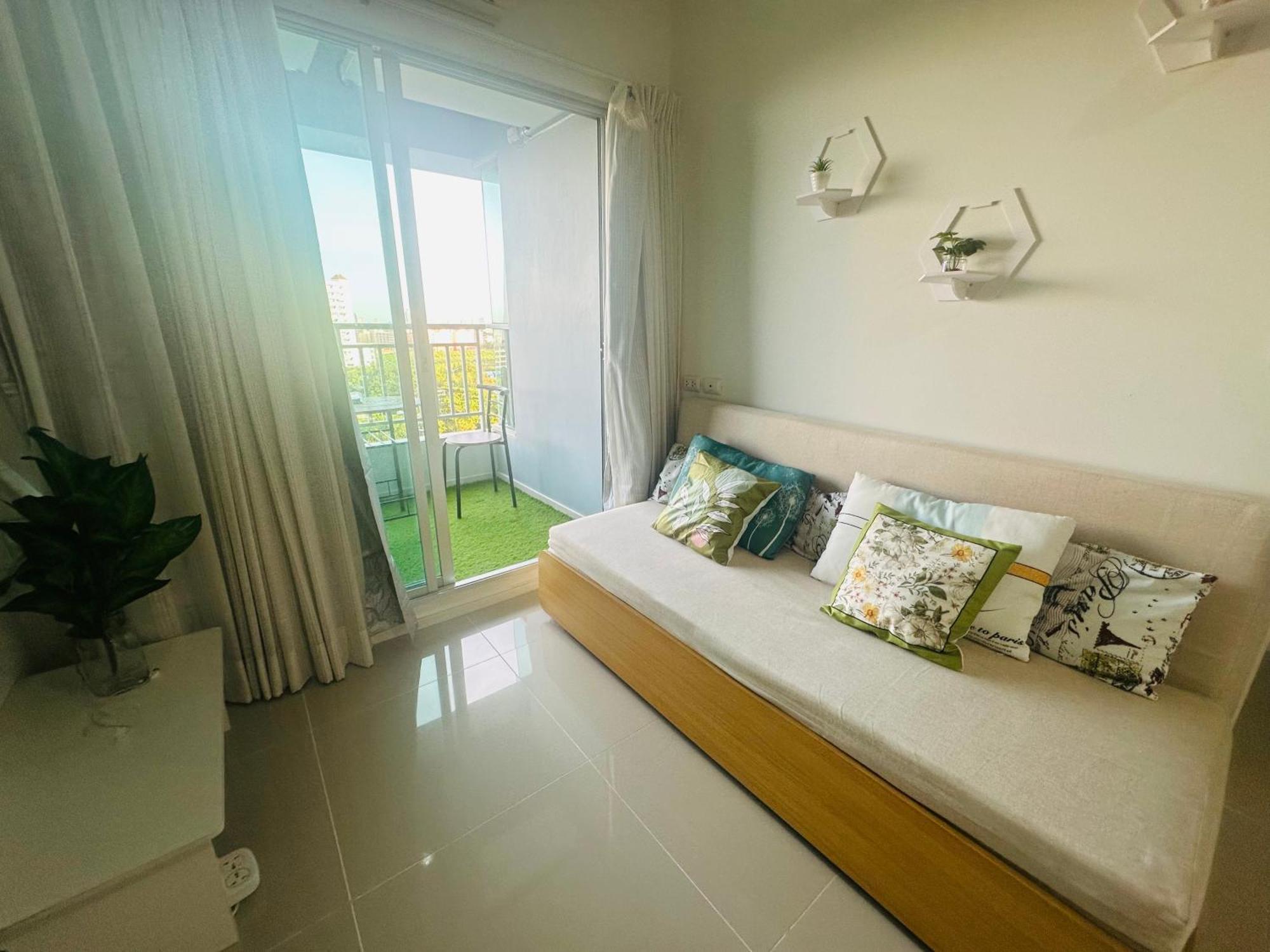 Seaview Beach Room Lumpini-Pool And Gym Face To Ocean Jomtien Beach Extérieur photo